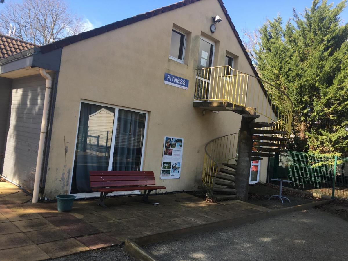 Mobilhome Familial 6 A 7 P 3 Chambres 42 M2 Saint Brevin Les Pierres Couchees Buitenkant foto