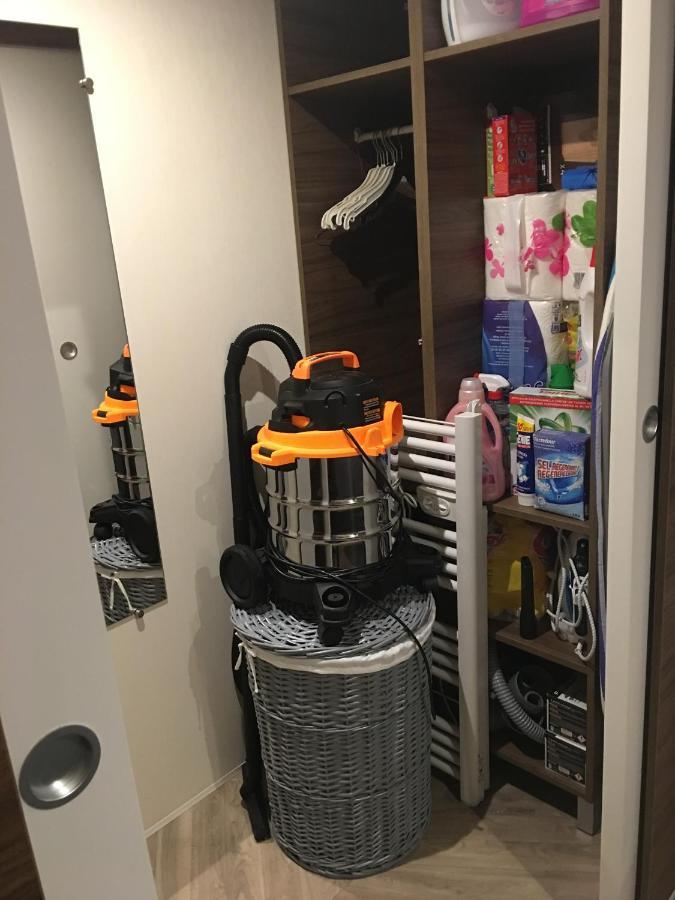 Mobilhome Familial 6 A 7 P 3 Chambres 42 M2 Saint Brevin Les Pierres Couchees Buitenkant foto